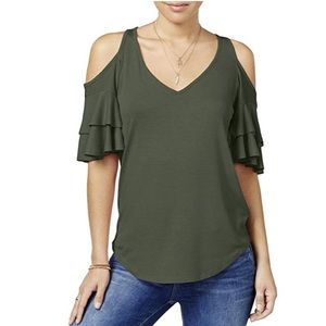 🔥 2 for $18 🔥 Ruffle knit Blouse